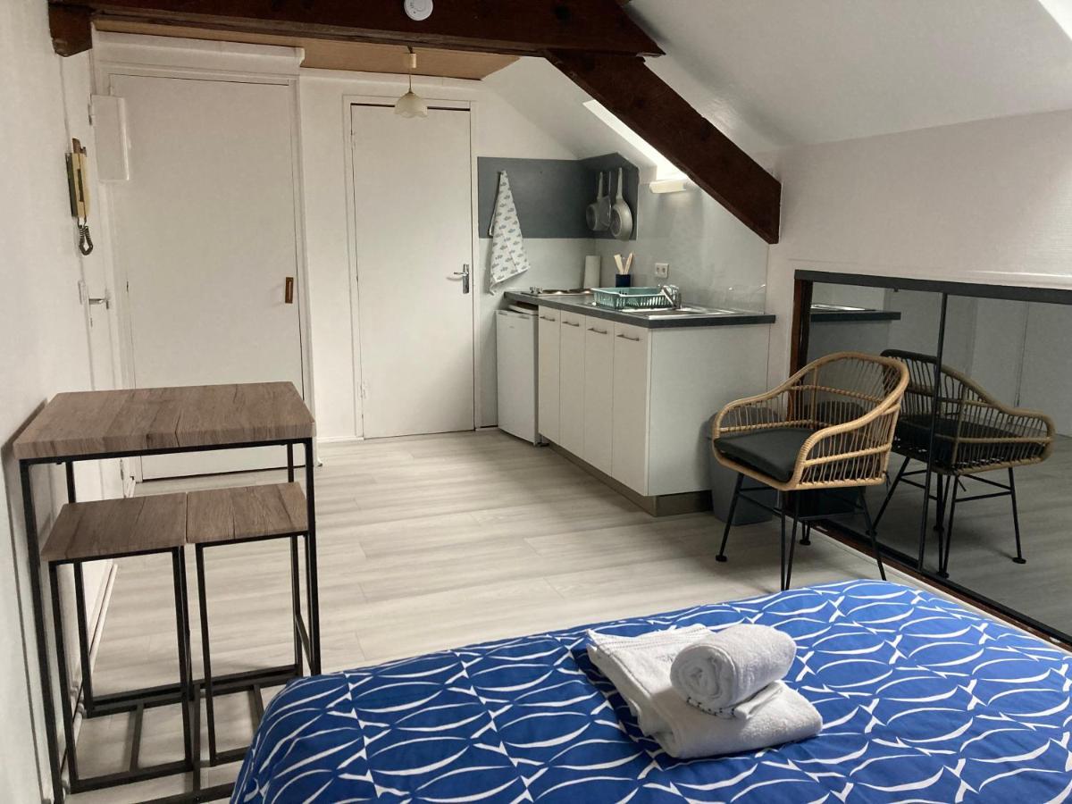 Le Studio Colbert - Plein Centre A Petit Prix - Rethel Eksteriør bilde